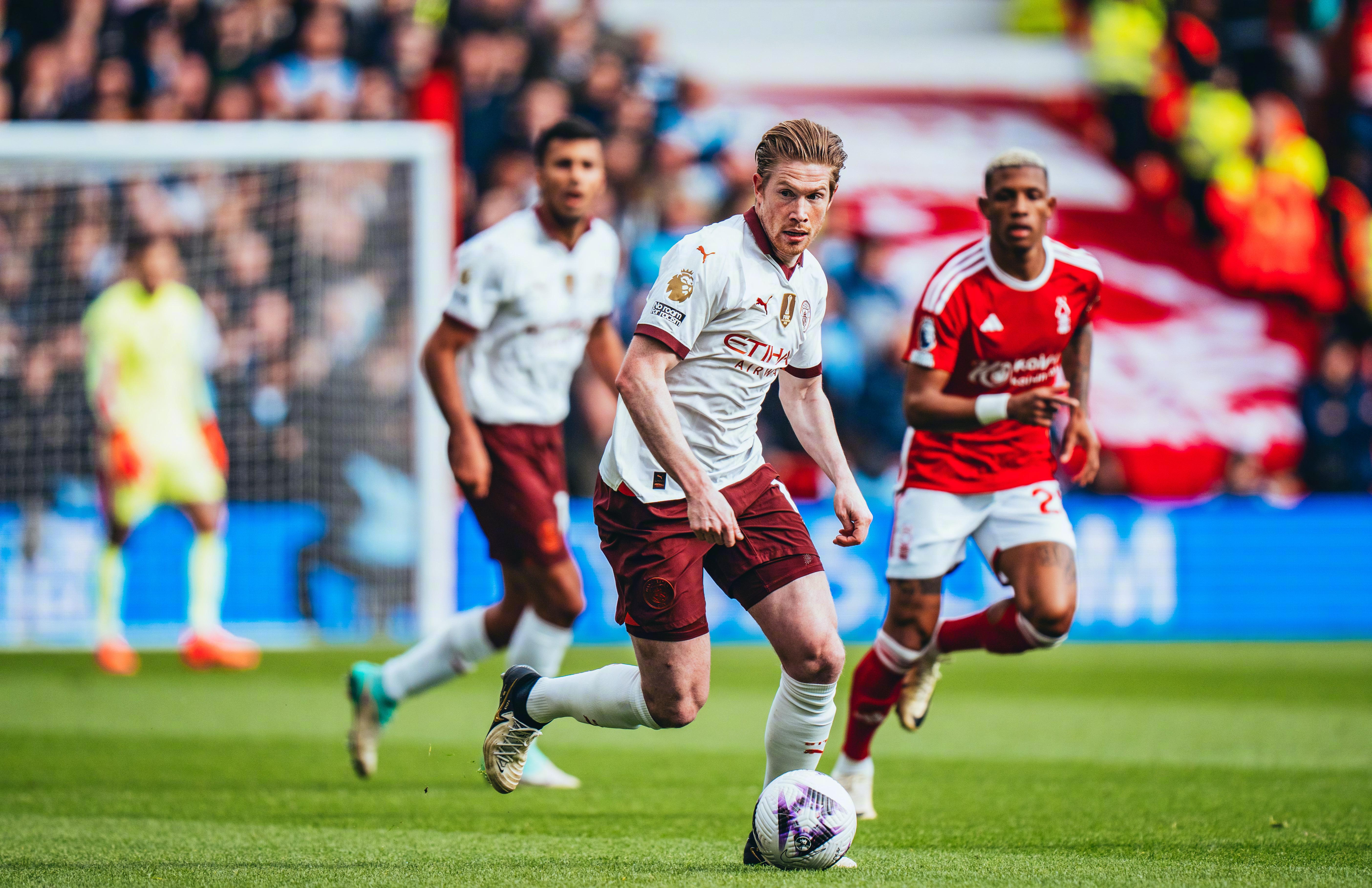 拜仁再次战胜里昂,锁定半决赛席位 拜仁再次战胜里昂,锁定半决赛席位