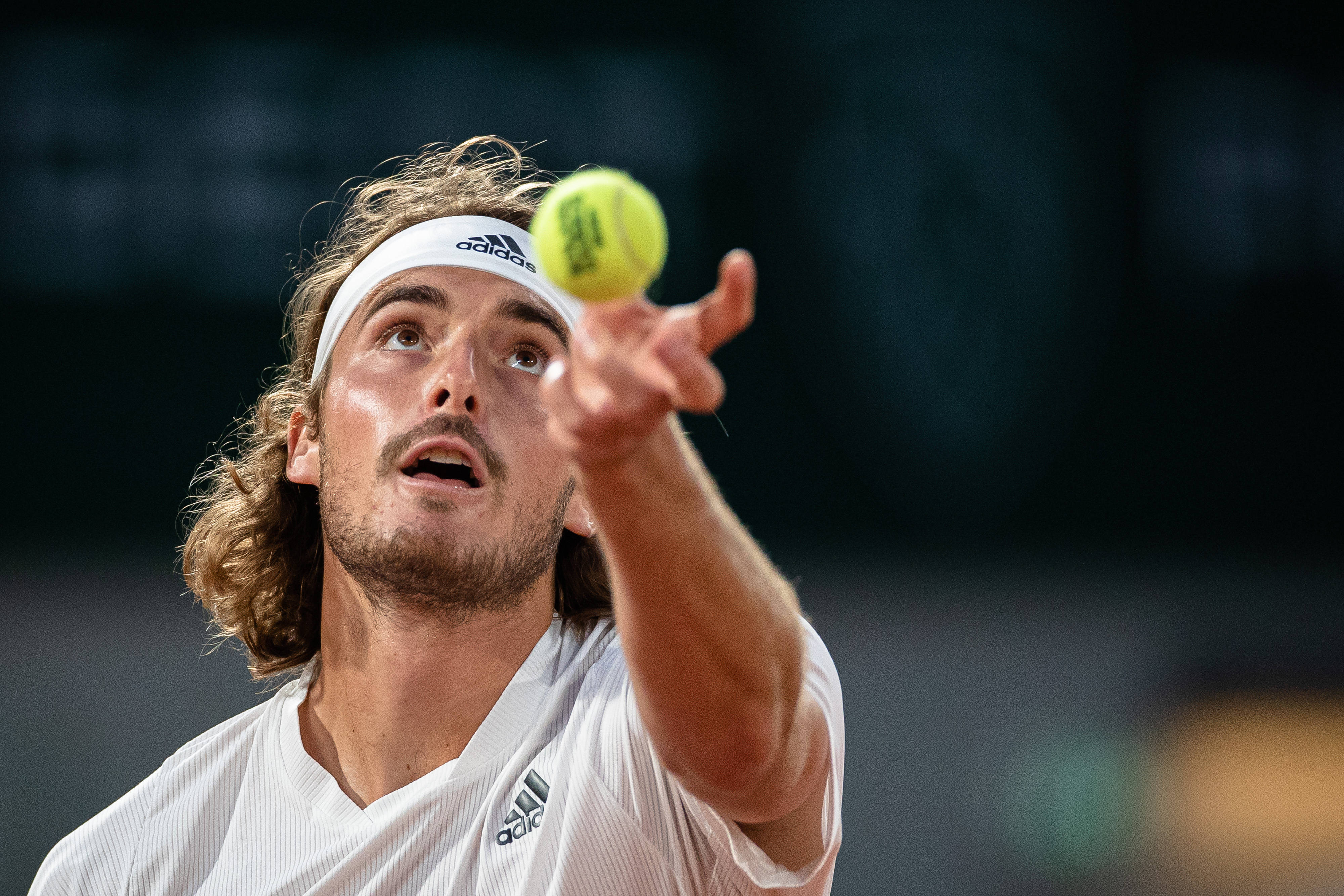 戴维斯杯力克ATP总决赛，西西帕斯刷新纪录