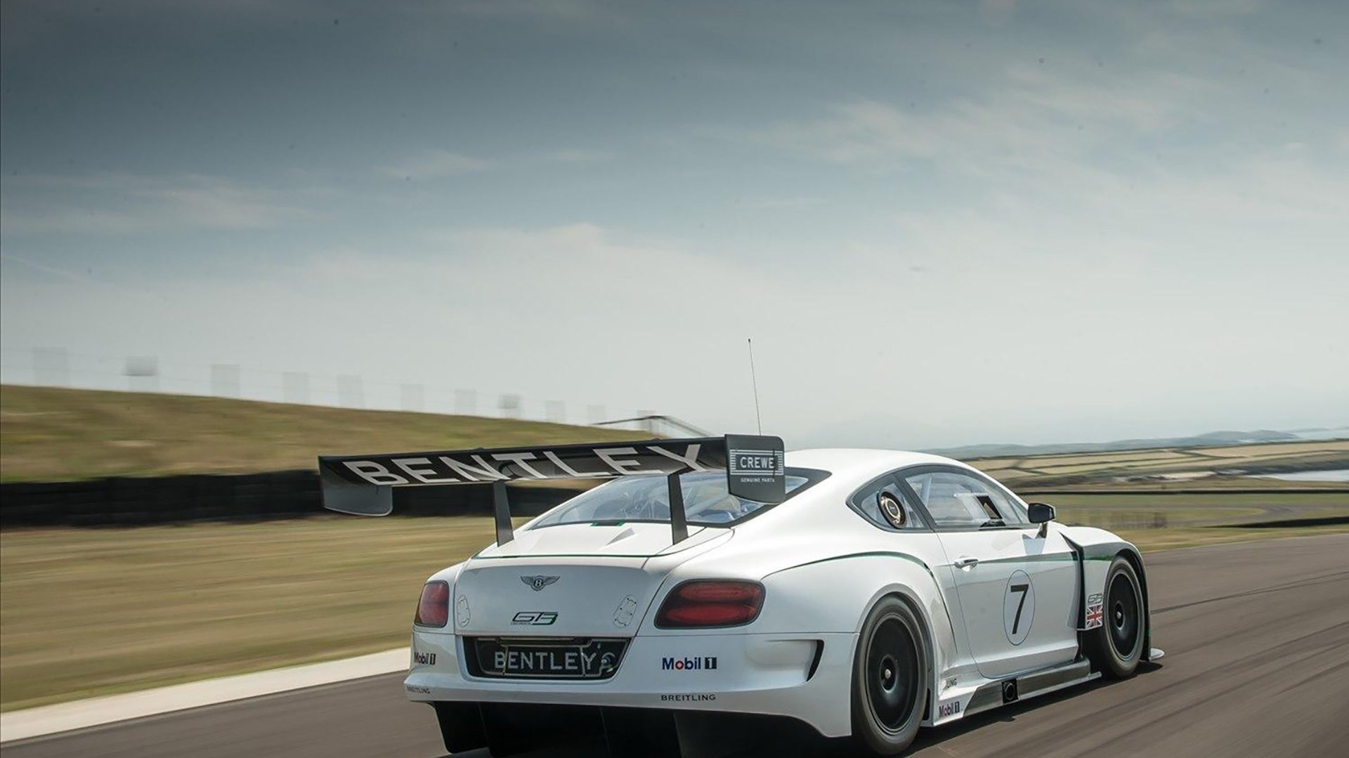 从新星到领袖，班凯罗的绝命三分如何逆转森林狼命运？