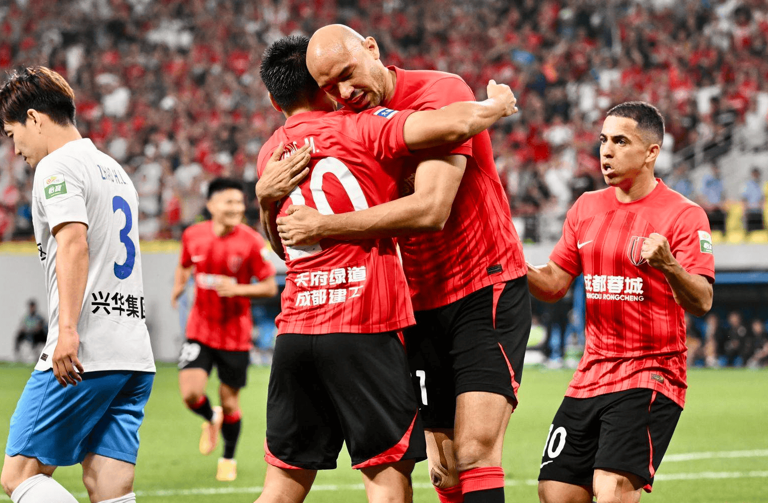 欧冠淘汰赛焦点战，中国加时取胜南非