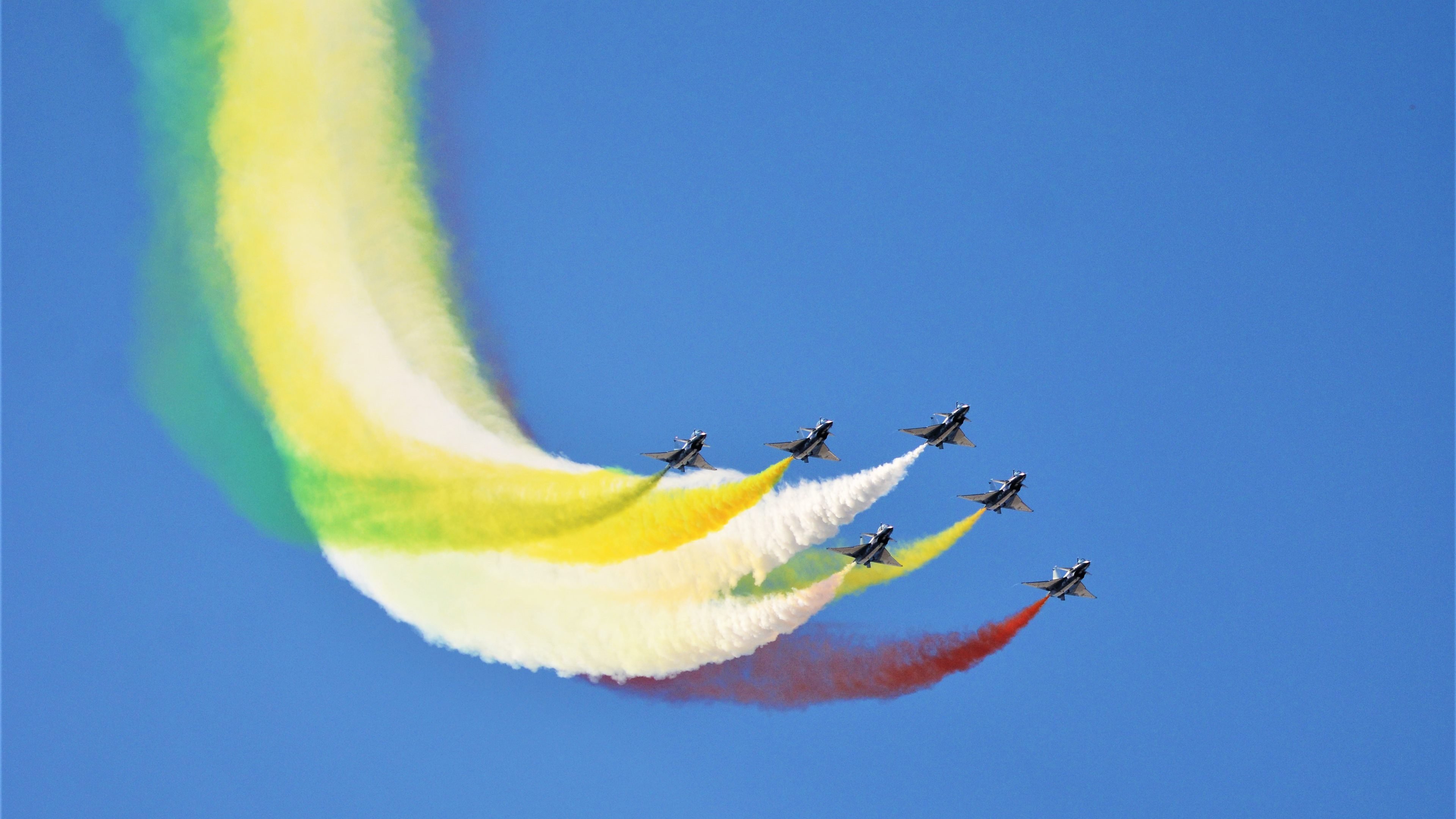 独行侠掀翻吉林队,爱德华兹成为关键先生